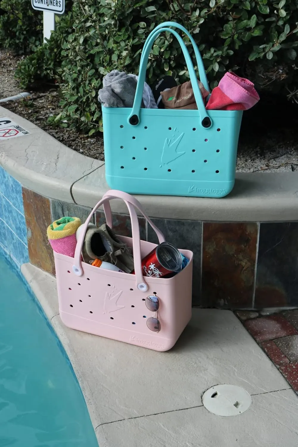 FROGG TOGGS Tote Lightweight, Washable EVA Beach and Beyond Bag