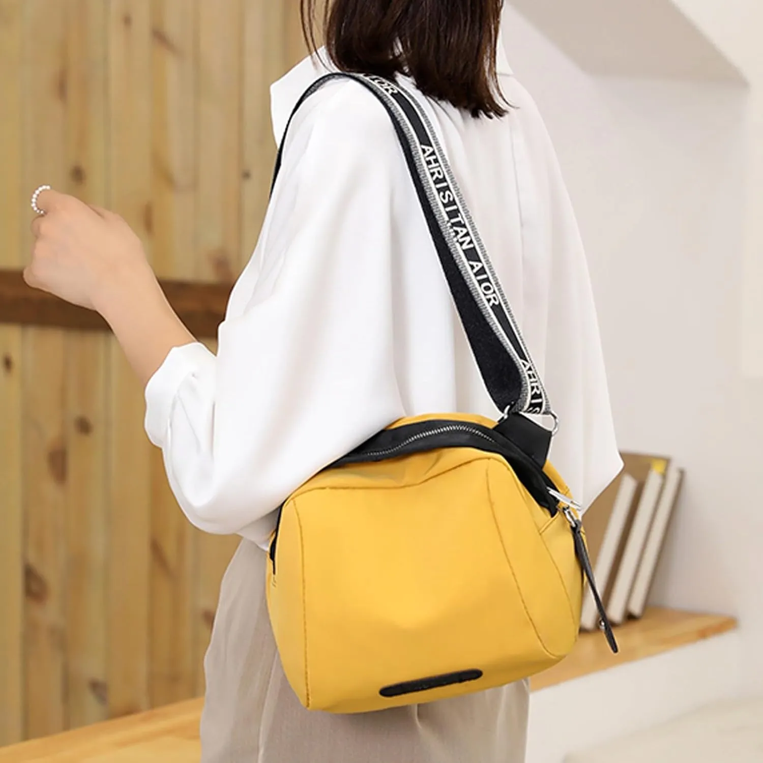 New Fashionable Casual Shoulder Bag Lightweight Nylon Fabric Women Crossbody Bags Mens Messenger Tote (Yellow, One Size)
