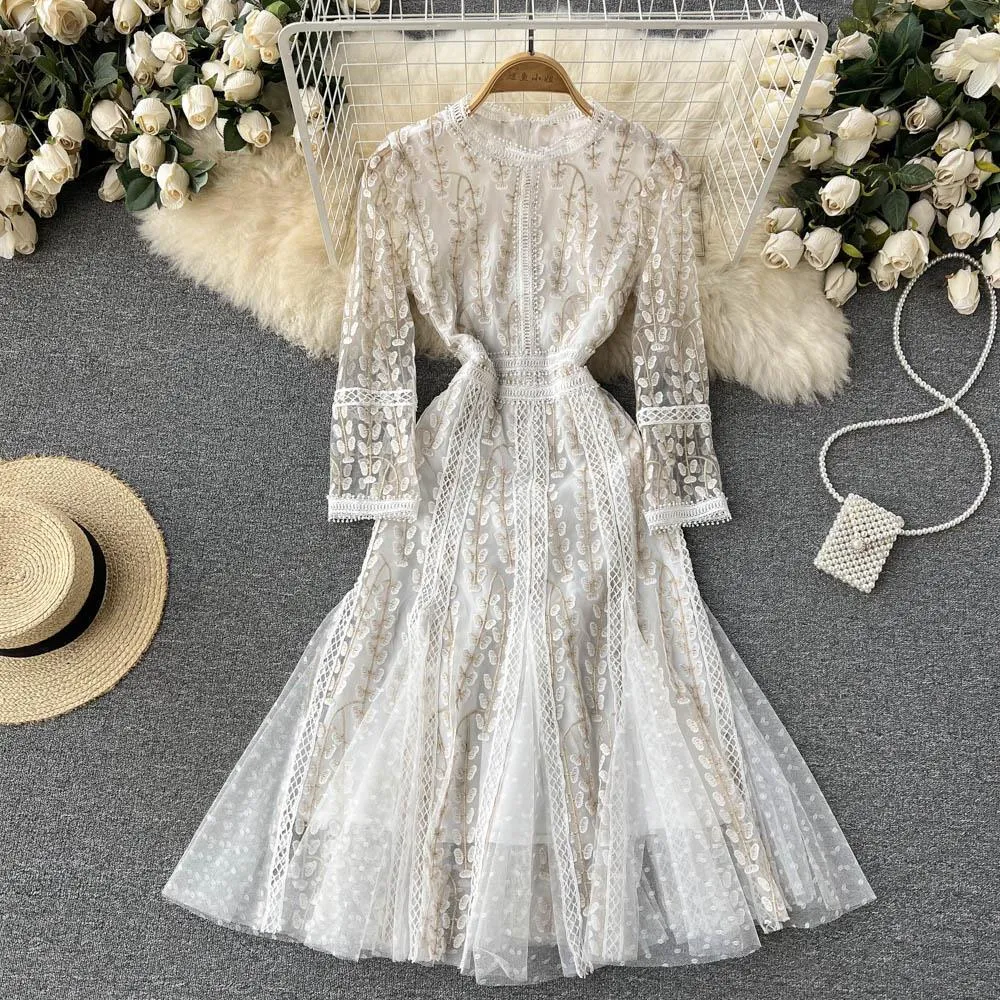 New Long Sleeves Skirt Mesh Embroidery Stitching A Line Dress 445
