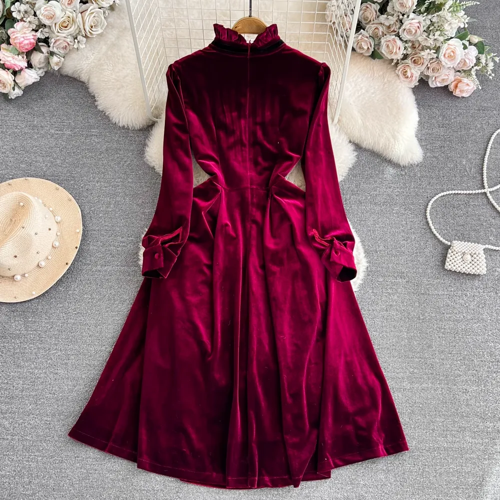 Retro Long Sleeved A Ine Gold Velvet Fall Dress  1704